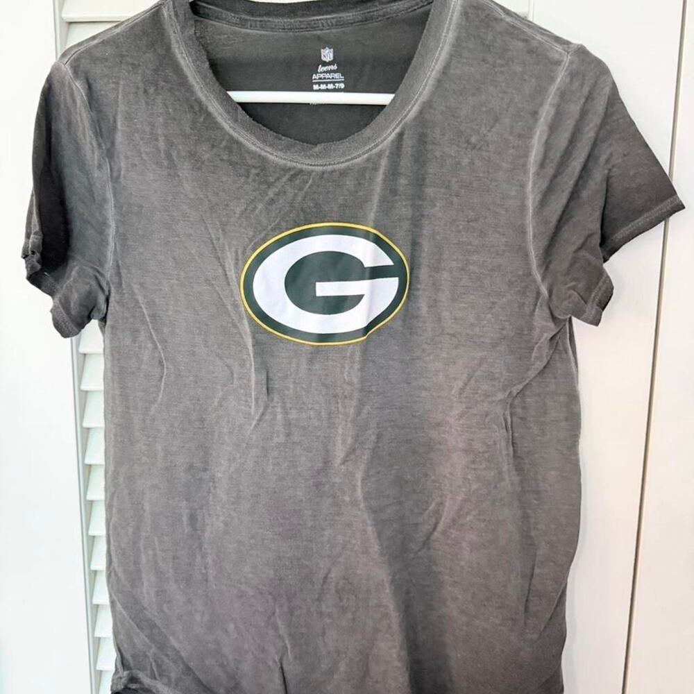 Nfl teens size M Green Bay Packers shirt